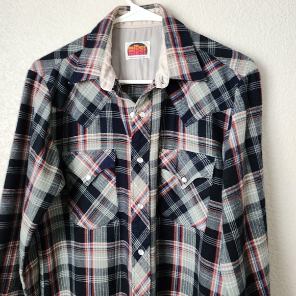 MILLER WESTERN WEAR‎ x VINTAGE 70's pearlized snap button up shirt red blue - Picture 4 of 7